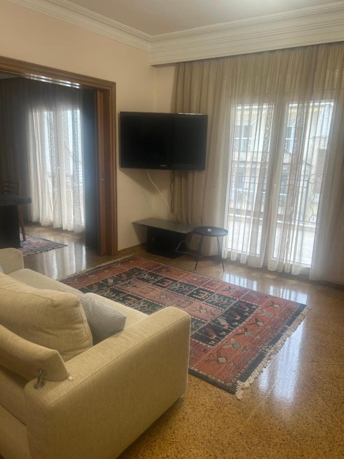 Central Family Apartment Thessaloniki Exterior foto